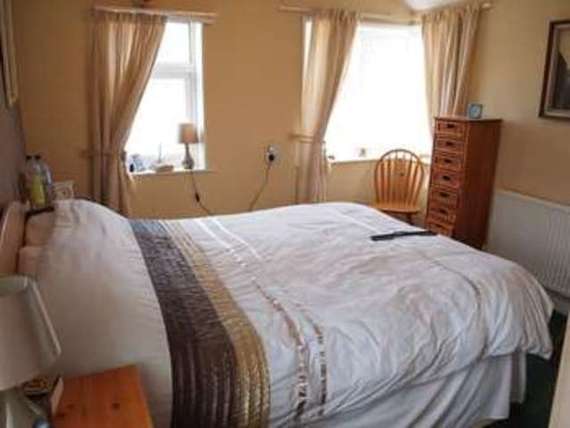 3 Bedroom Semi-Detac...