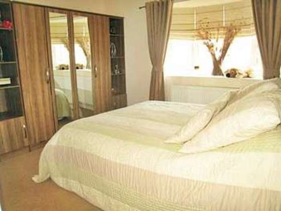 5&nbsp;Bedroom&nbsp;Semi-Detac...