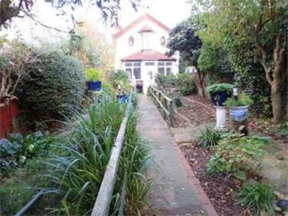 3 Bedroom Cottage