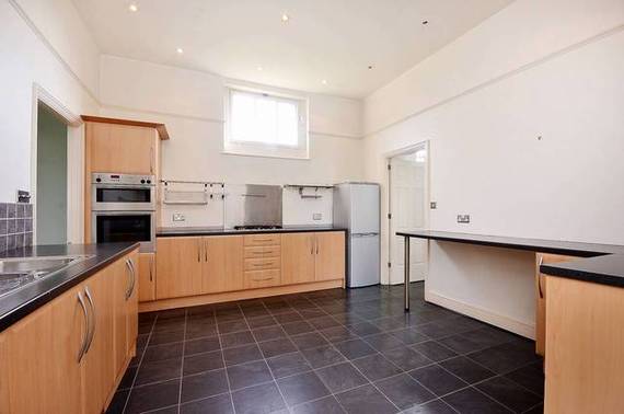 5 Bedroom Detached