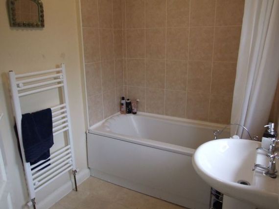 3 Bedroom Semi-Detac...