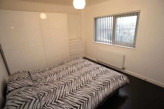 3 Bedroom Semi-Detac...