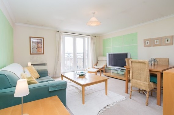 2 Bedroom Flat