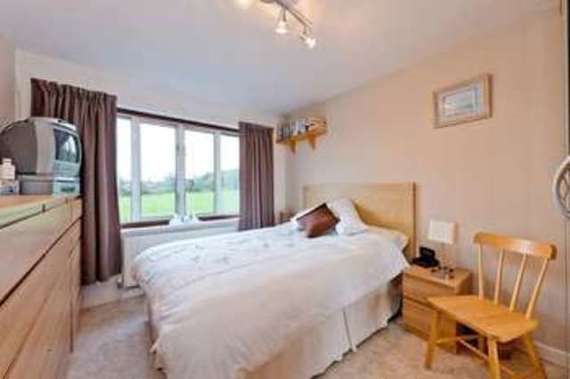 4&nbsp;Bedroom&nbsp;Detached