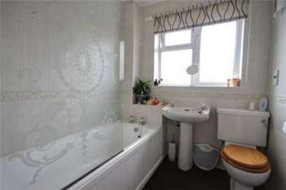 3 Bedroom Semi-Detac...