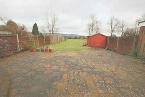 4 Bedroom Semi-Detac...