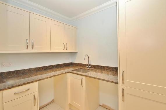 5&nbsp;Bedroom&nbsp;Detached