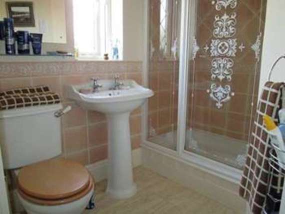 4&nbsp;Bedroom&nbsp;Semi-Detac...