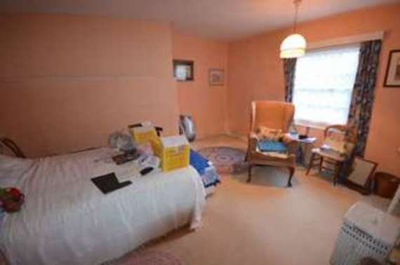7 Bedroom Detached