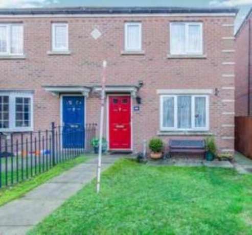 3 Bedroom Semi-Detac...