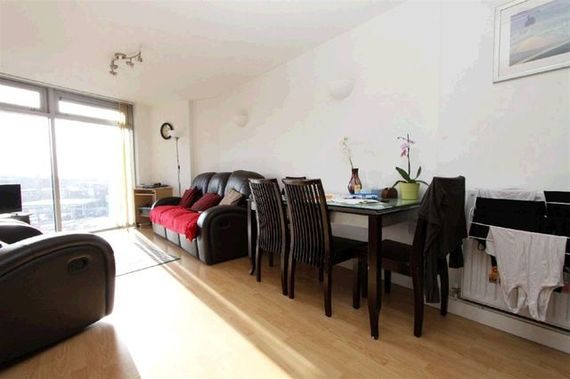 2 Bedroom Flat