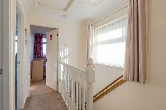 3 Bedroom Semi-Detac...