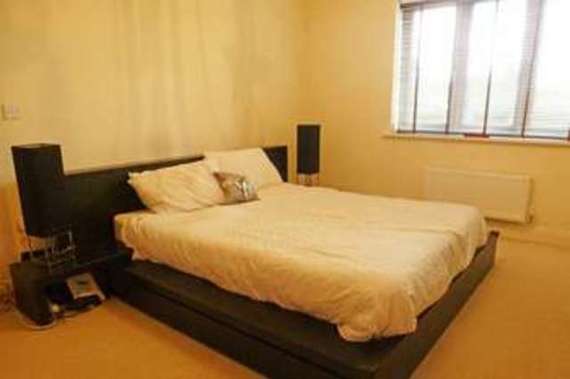 2 Bedroom Flat