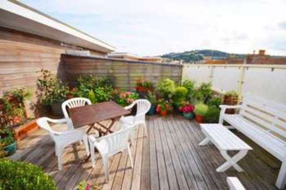 2 Bedroom Flat