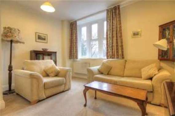 2 Bedroom Flat