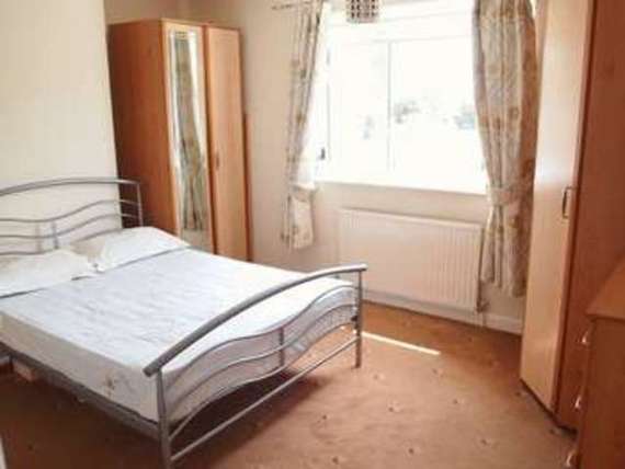 3&nbsp;Bedroom&nbsp;Semi-Detac...