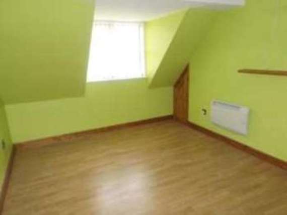 2 Bedroom Maisonette