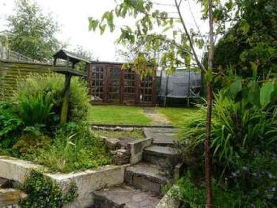 3 Bedroom Semi-Detac...