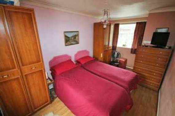 1 Bedroom Detached