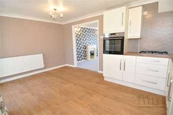 3 Bedroom Semi-Detac...