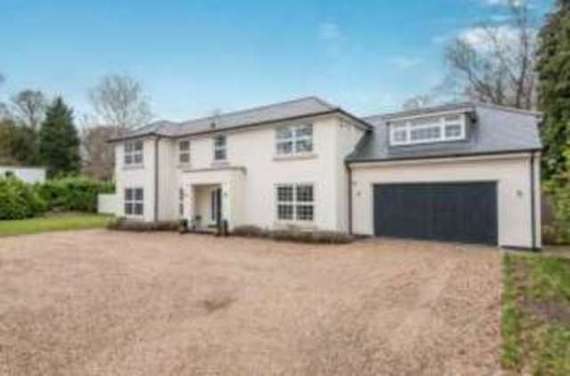 5 Bedroom Detached