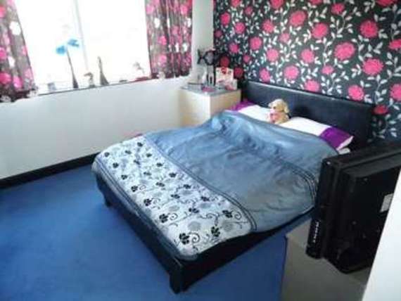 3&nbsp;Bedroom&nbsp;Semi-Detac...