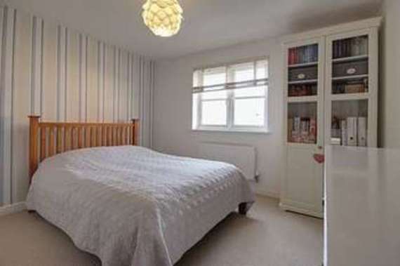 2 Bedroom Flat