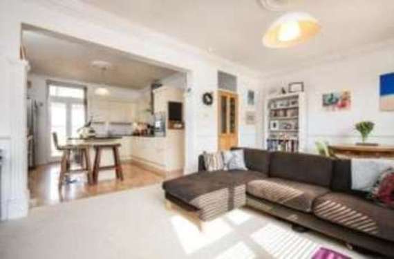 3 Bedroom Maisonette