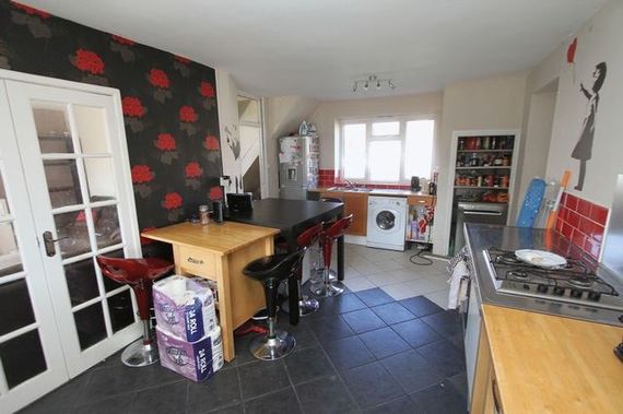 3 Bedroom Semi-Detac...