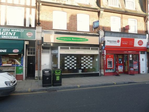 Central Road  Worcester Park,...