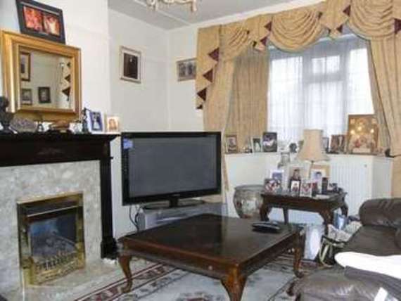 4 Bedroom Semi-Detac...