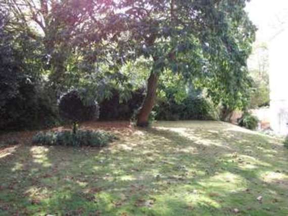 4&nbsp;Bedroom&nbsp;Semi-Detac...