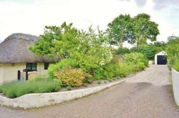 2&nbsp;Bedroom&nbsp;Detached