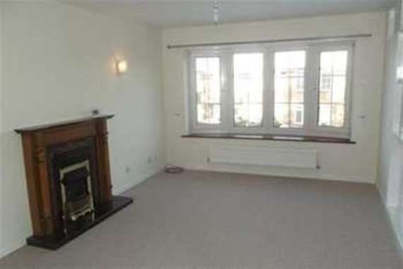 2 Bedroom Maisonette