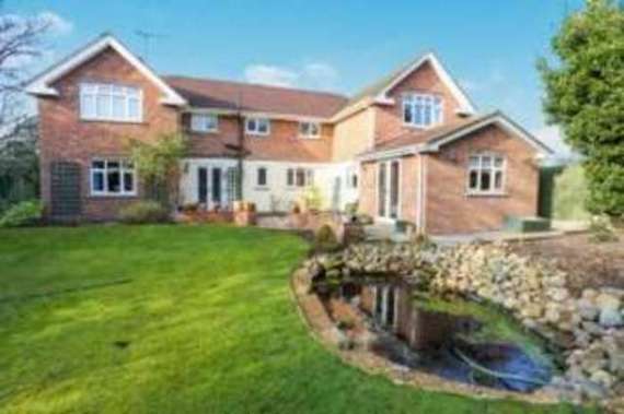 5 Bedroom Detached