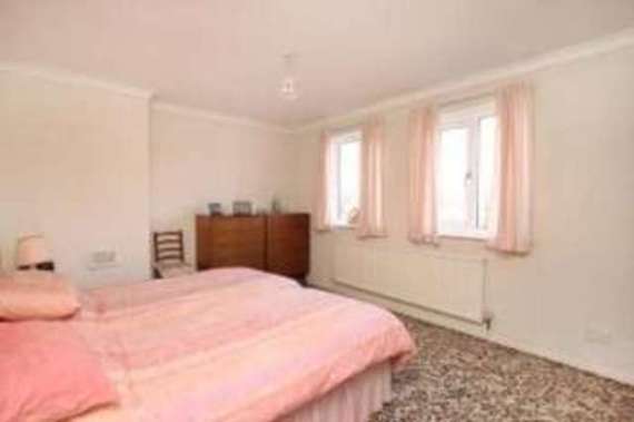 2 Bedroom Terraced