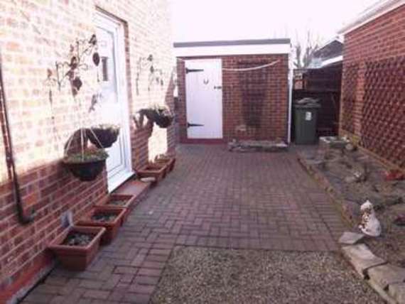 3 Bedroom Semi-Detac...