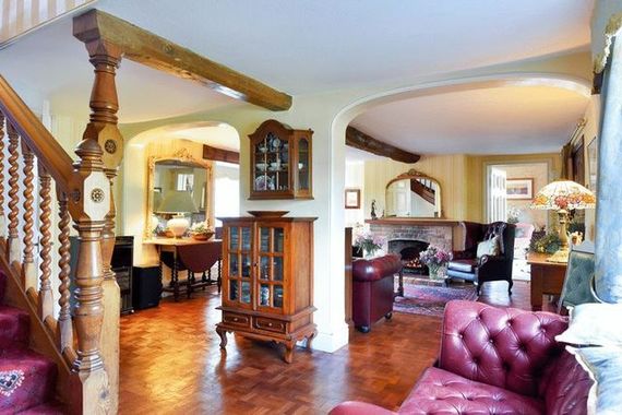 6 Bedroom Detached