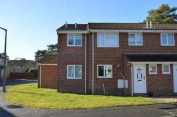4 Bedroom Semi-Detac...