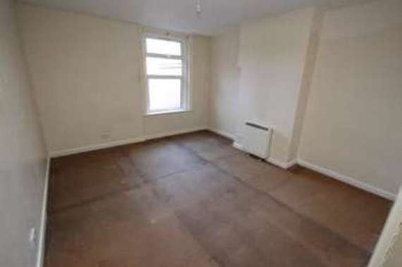 2 Bedroom Flat