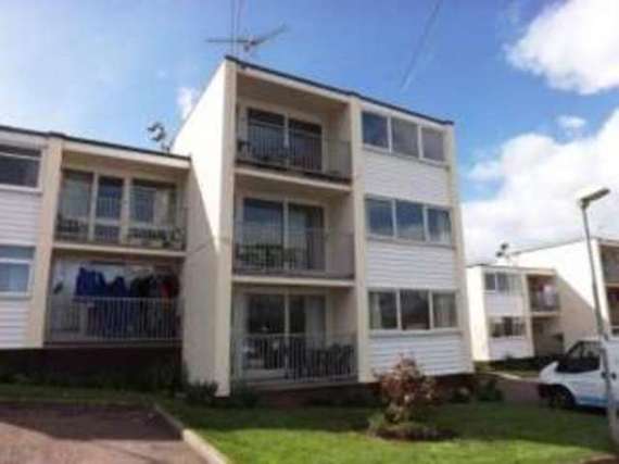 2 Bedroom Flat