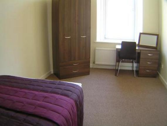 2 Bedroom Flat