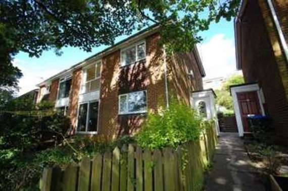 2 Bedroom Flat