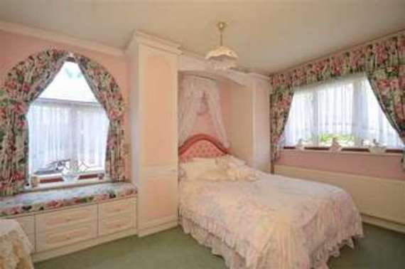 4 Bedroom Detached