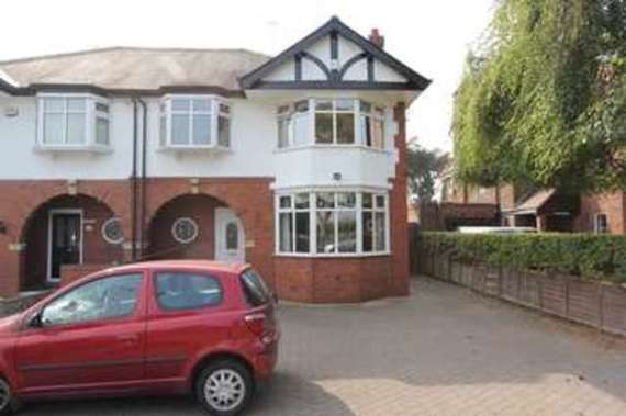 4&nbsp;Bedroom&nbsp;Semi-Detac...