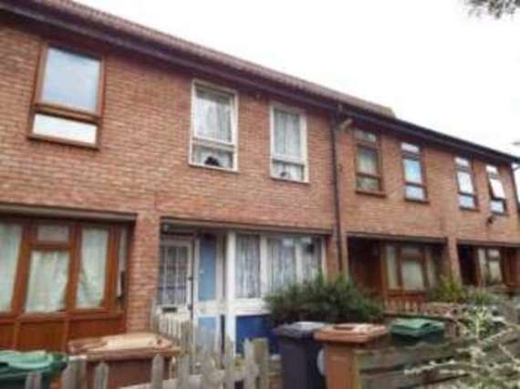 2&nbsp;Bedroom&nbsp;Detached