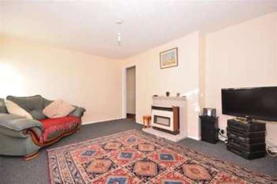 2 Bedroom Flat