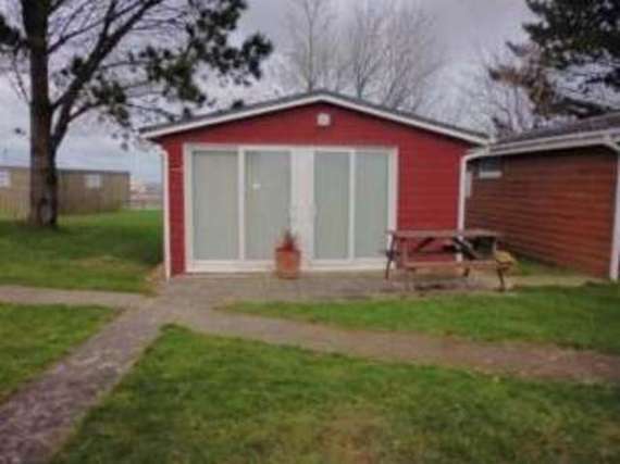 2 Bedroom Bungalow