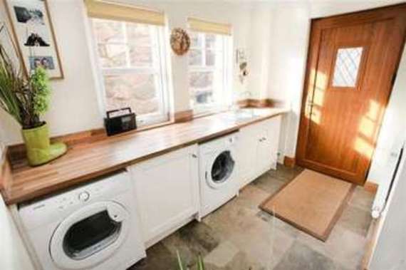 6 Bedroom Detached