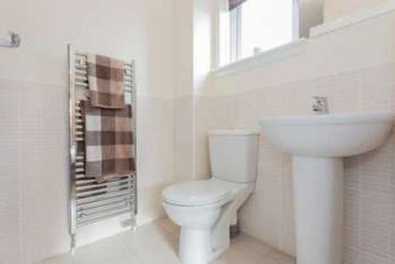 4 Bedroom Detached V...